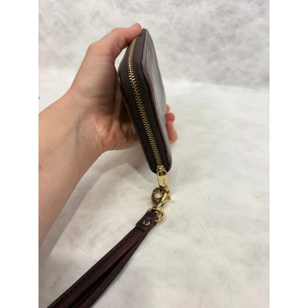 Fossil Logan Zip Around Clutch Wallet Burgundy Leather Teal Interior Wristlet
